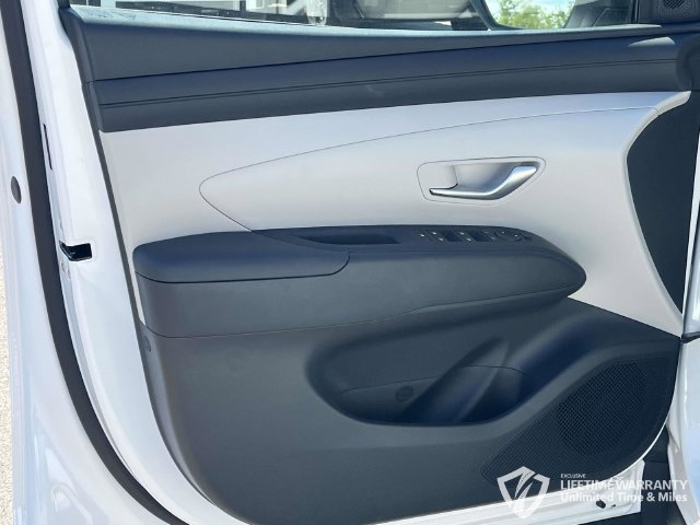 New 2026 Hyundai Tucson SEL Plus w/ Tow & Go Package FWD image 11