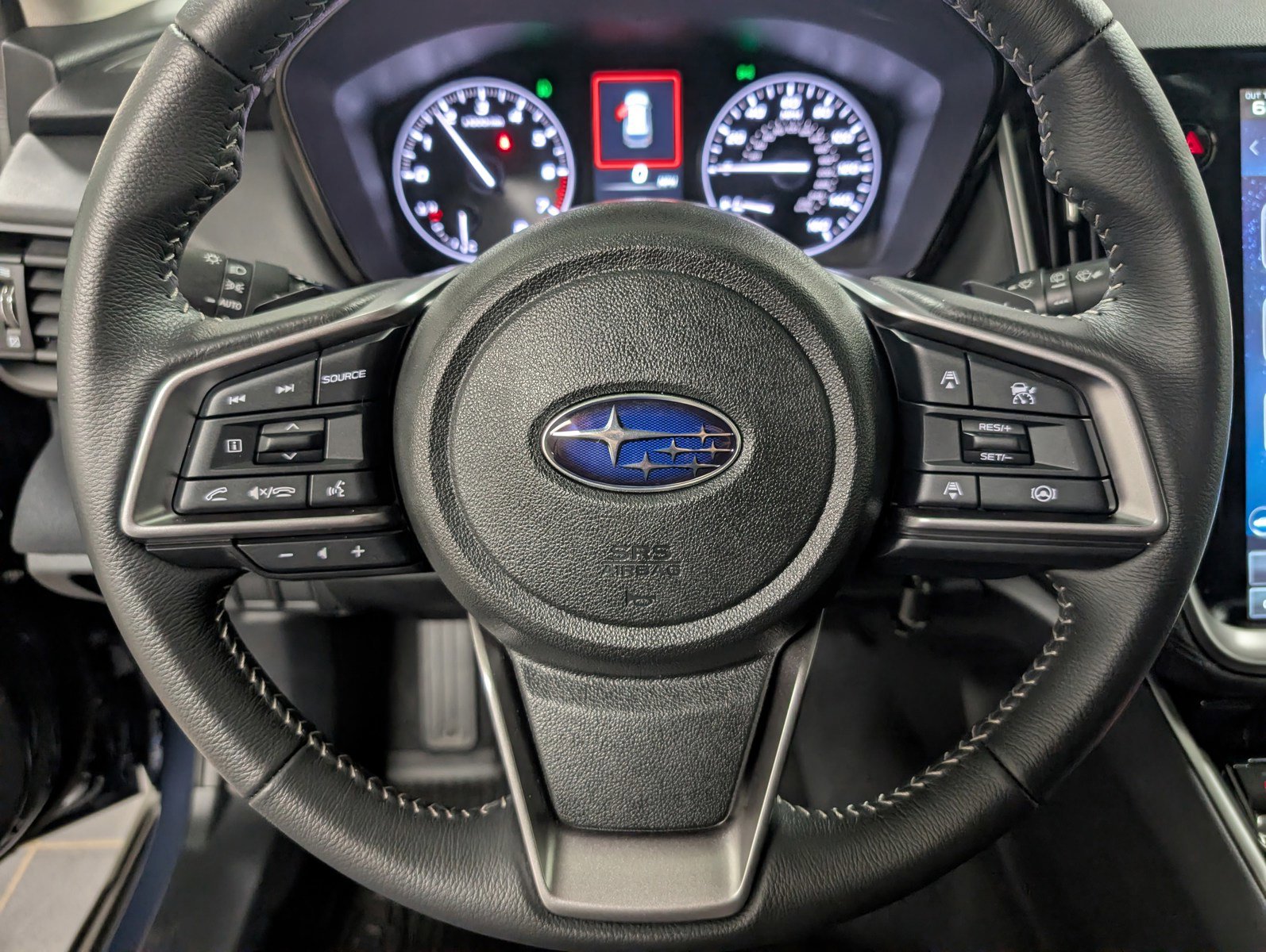 Used 2025 Subaru Outback Premium image 16