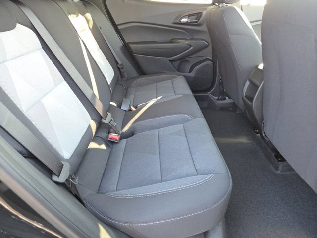 New 2026 Chevrolet Trax RS w/ Sunroof Package FWD image 25