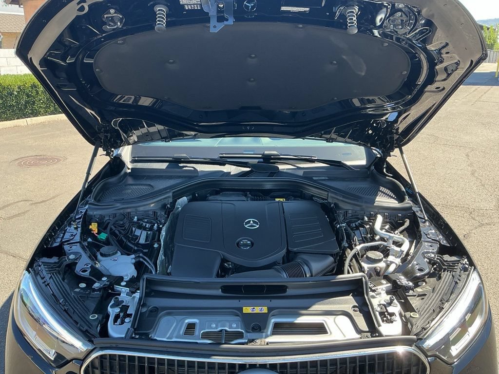 New 2026 Mercedes-Benz GLC 350e 4MATIC image 28