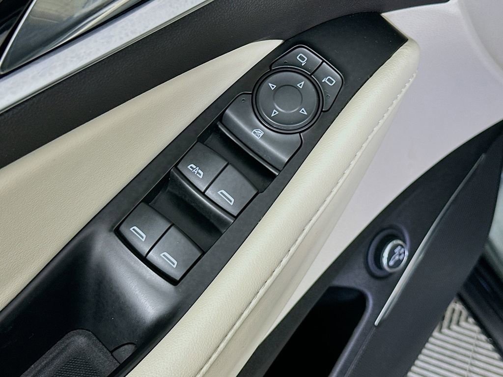 Used 2024 Buick Enclave Essence w/ LPO, Floor Liner Package FWD image 23