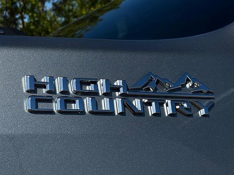 Used 2024 Chevrolet Silverado 3500 High Country image 62