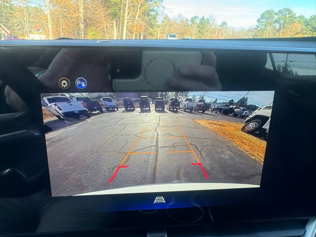 New 2026 Chevrolet Equinox LT w/ Convenience Package II image 25