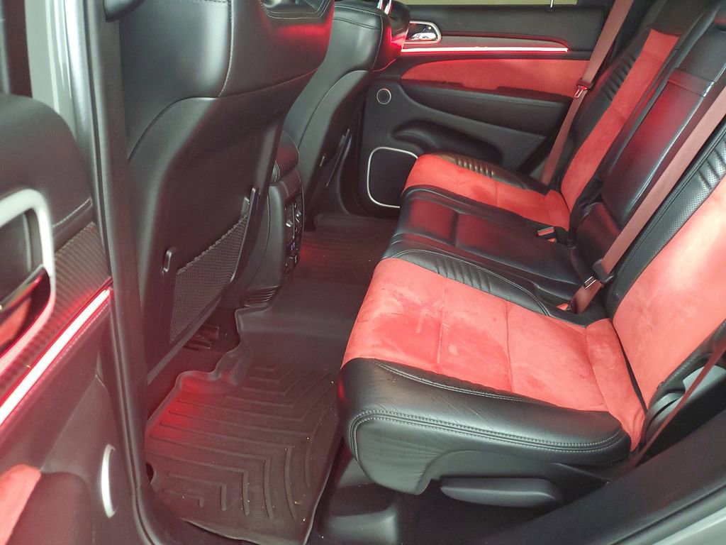 Used 2021 Jeep Grand Cherokee SRT image 13