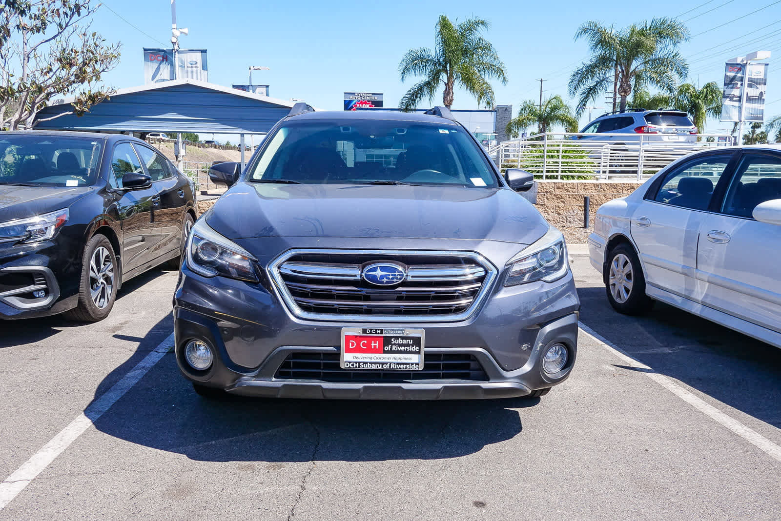 Used 2018 Subaru Outback 3.6R Limited image 3