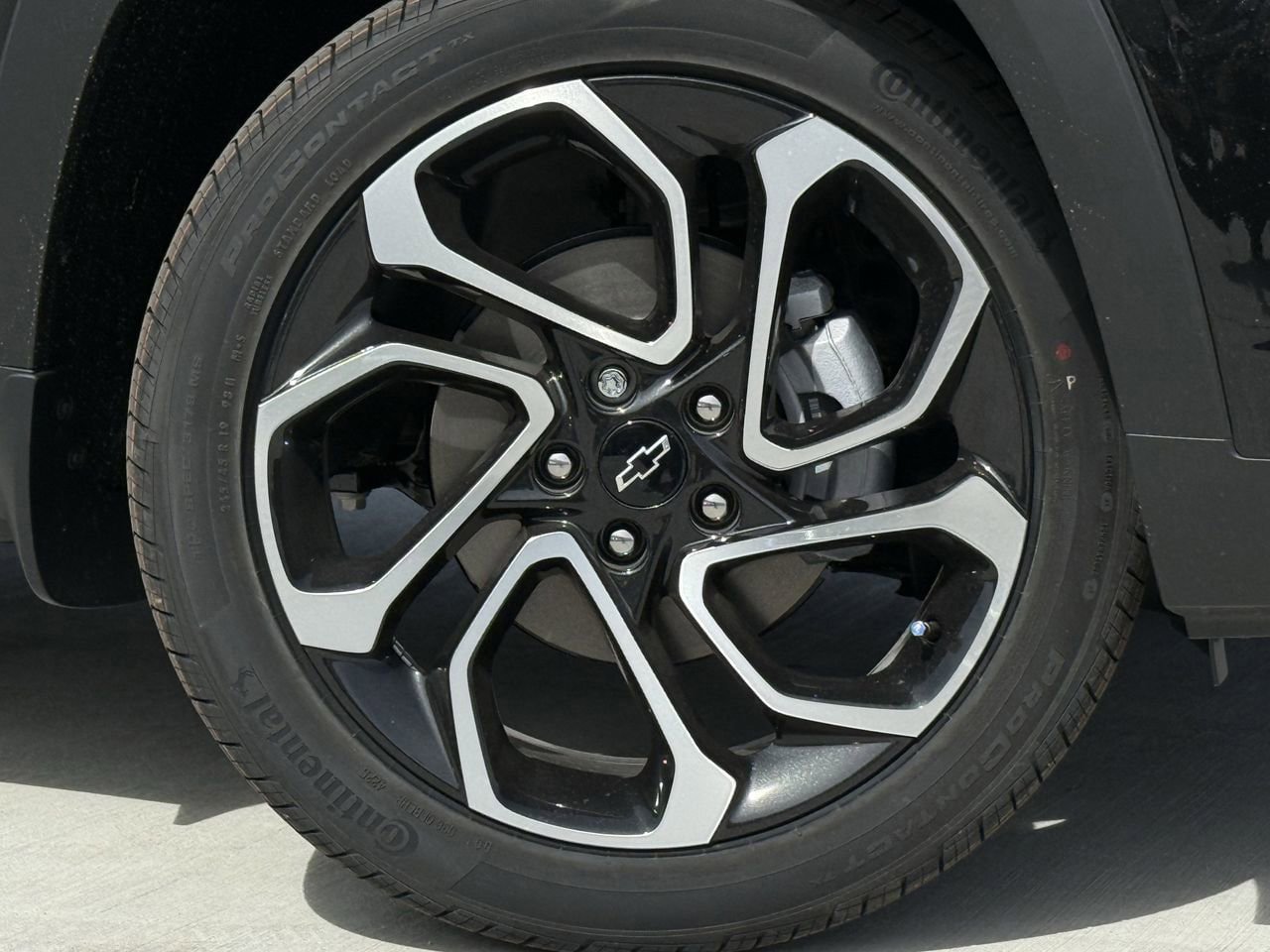 New 2026 Chevrolet Trax RS w/ Driver Confidence Package FWD image 9
