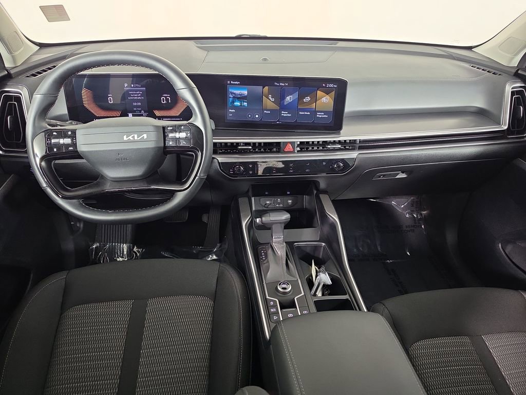 Certified 2026 Kia Sorento LX FWD image 26