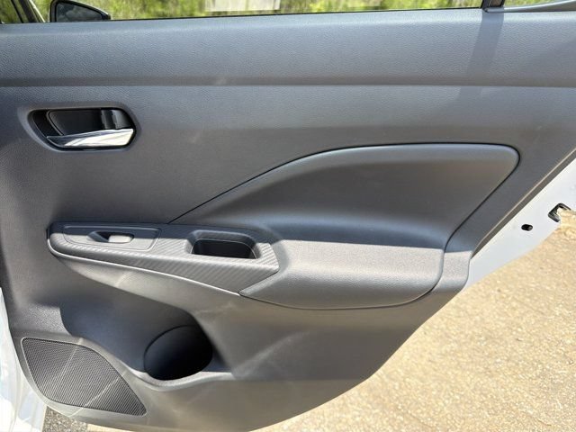 Used 2025 Nissan Versa SV w/ Trunk Package FWD image 16