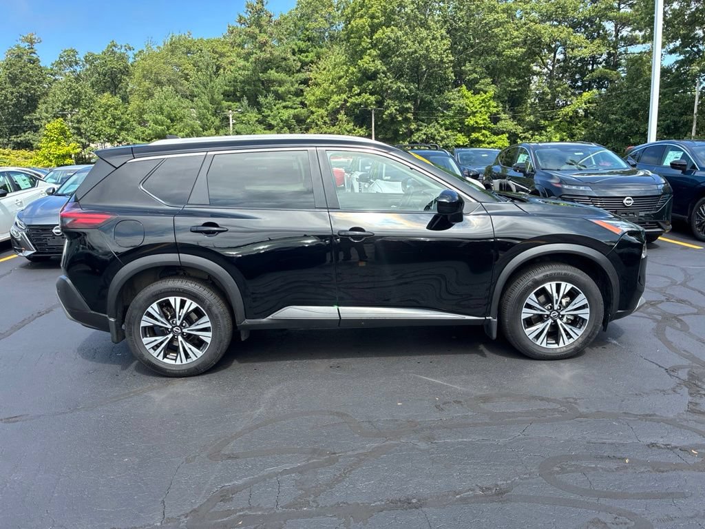 Certified 2023 Nissan Rogue SV w/ SV Premium B Package AWD/4WD image 8