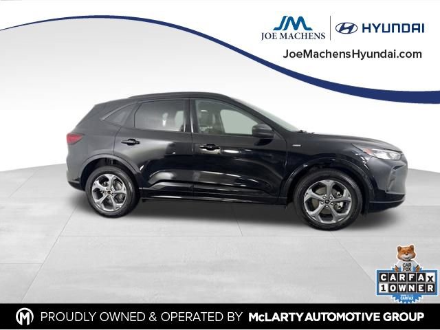 Used 2023 Ford Escape ST-Line w/ Tech Pack #1 image 6
