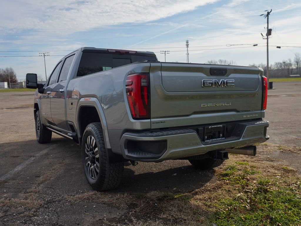 Used 2024 GMC Sierra 2500 Denali Ultimate image 6