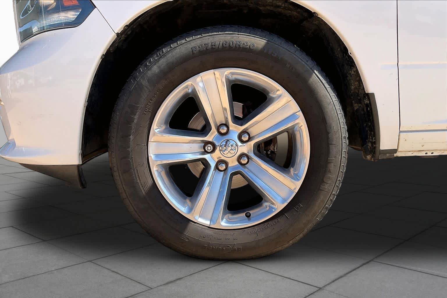 Used 2014 RAM 1500 Sport RWD image 11