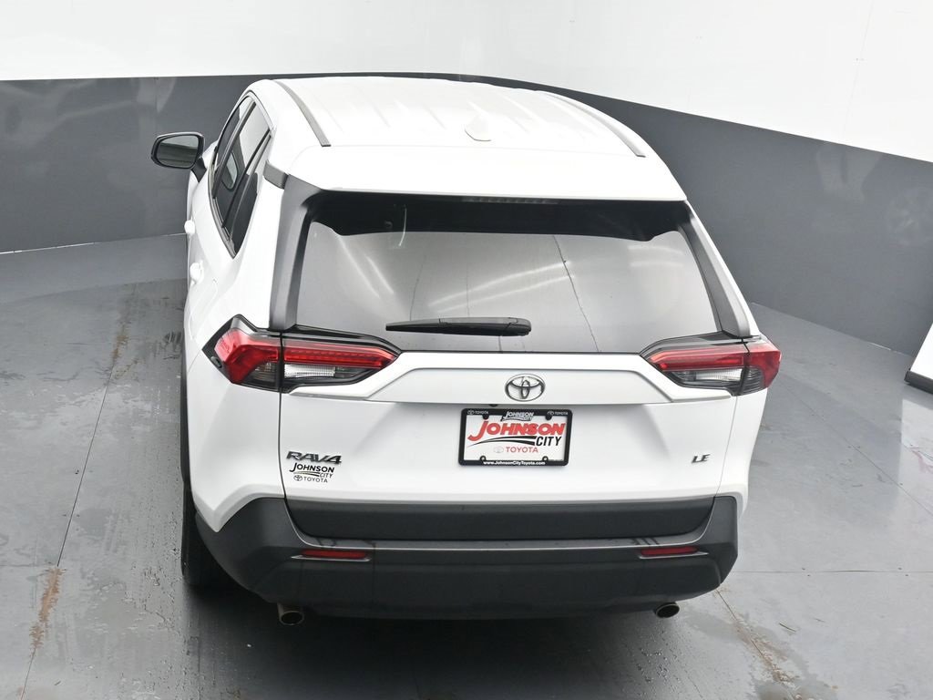 Used 2023 Toyota RAV4 LE image 15
