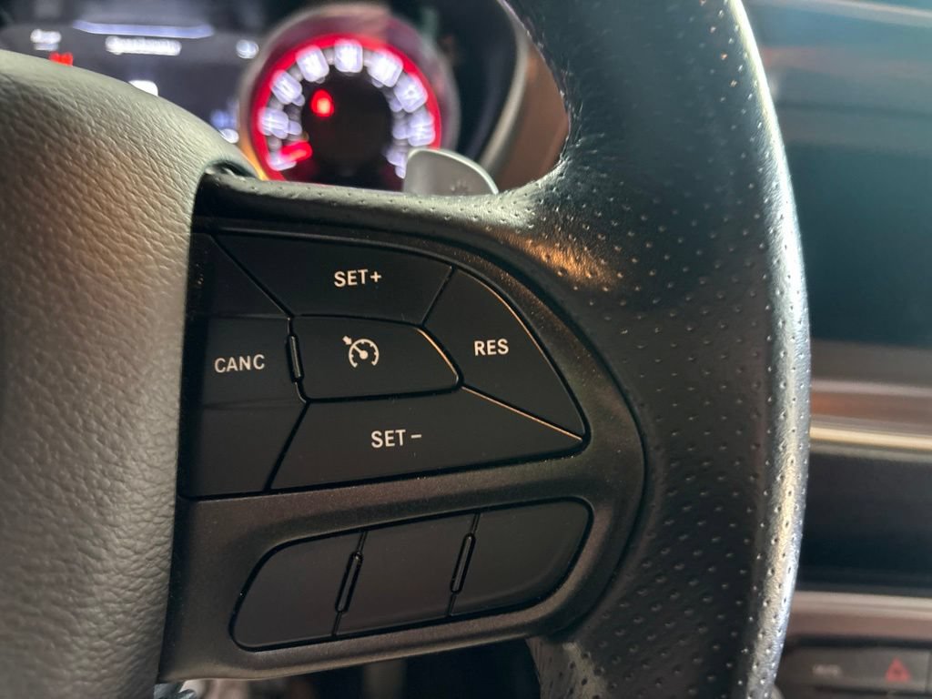 Used 2022 Dodge Challenger GT RWD image 16
