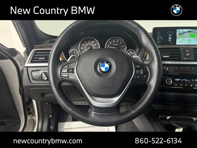 Used 2017 BMW 330i xDrive Sedan AWD/4WD image 14