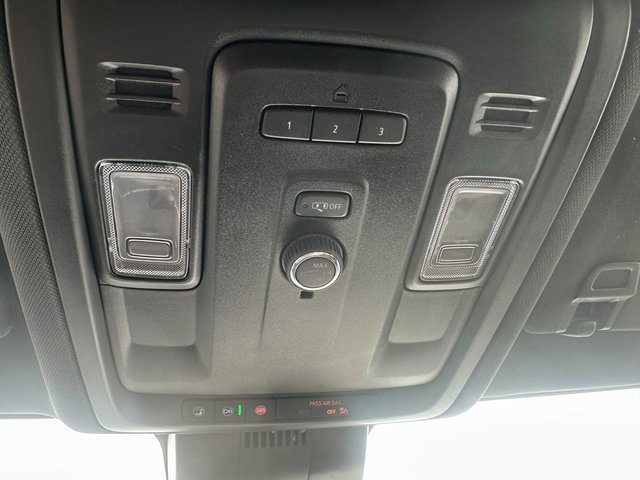 Used 2024 Chevrolet Tahoe Z71 image 31