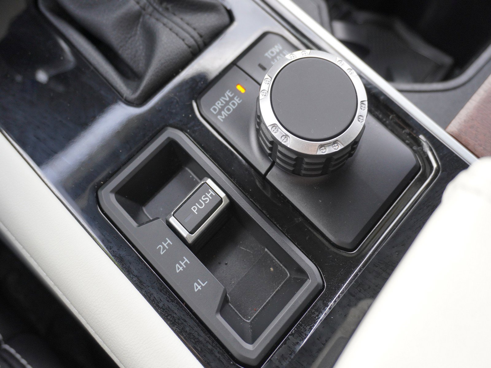 Used 2023 Toyota Tundra Capstone image 31