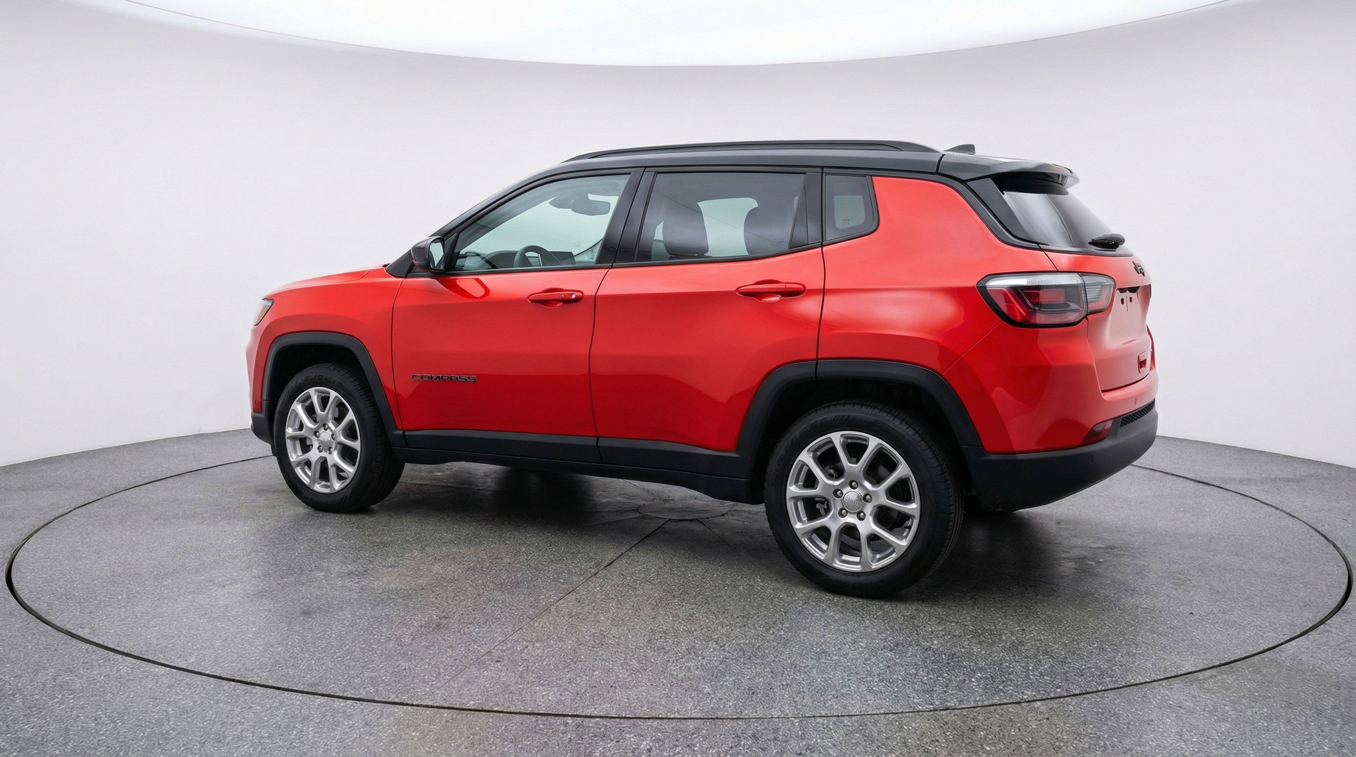 Used 2025 Jeep Compass Limited image 6