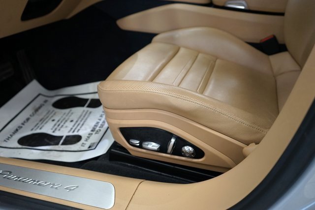 Used 2019 Porsche Panamera 4 image 29