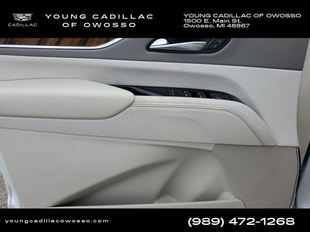 Used 2023 Cadillac Escalade Premium Luxury Platinum w/ Heavy-Duty Trailer Package AWD/4WD image 23