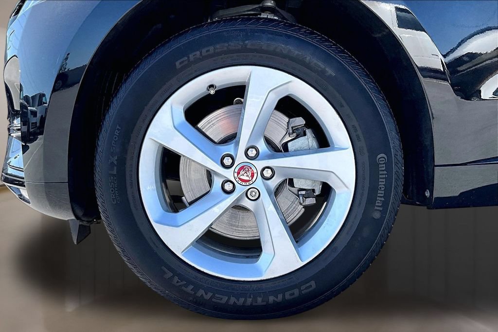 Used 2023 Jaguar F-PACE S AWD/4WD image 32