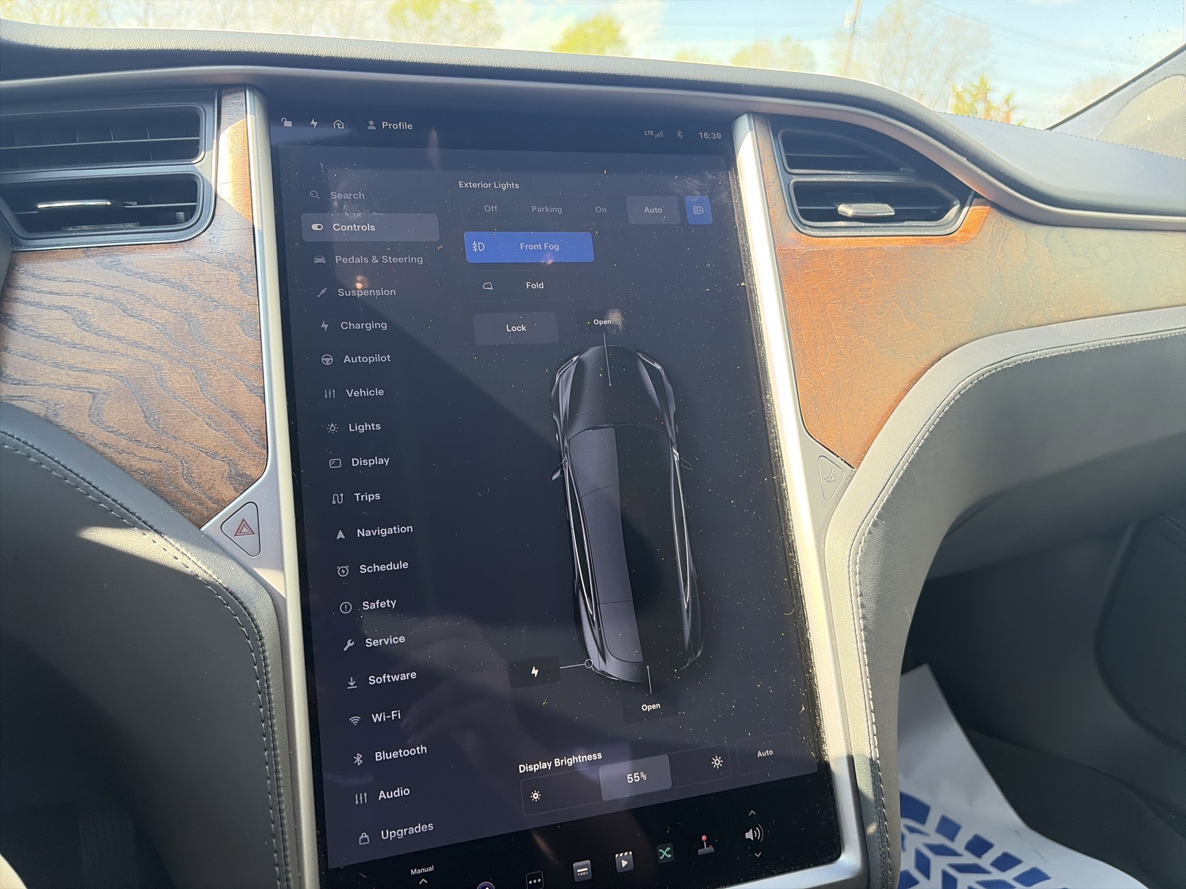 Used 2018 Tesla Model S 75D image 45