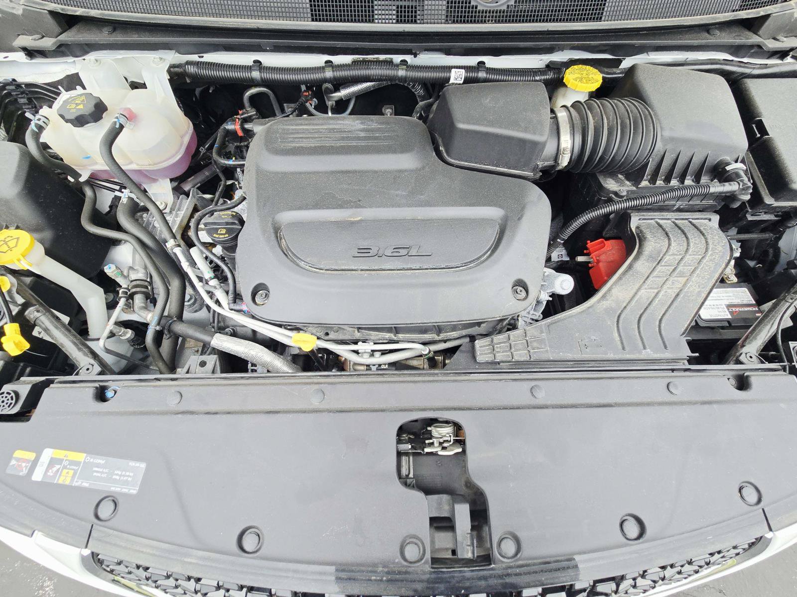 Used 2024 Chrysler Pacifica Limited FWD image 22