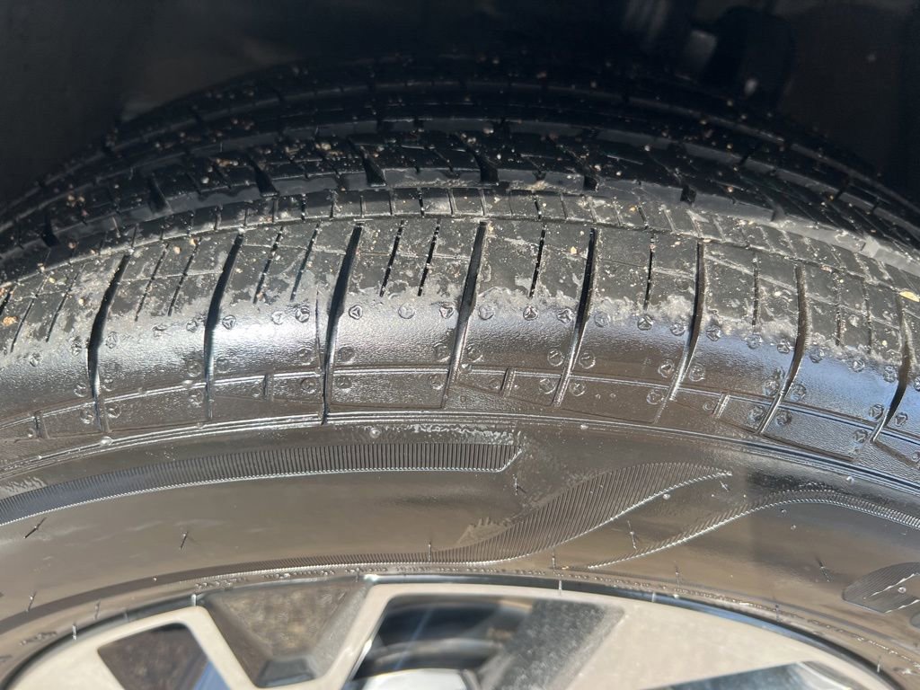 Certified 2025 Kia Sportage EX image 44