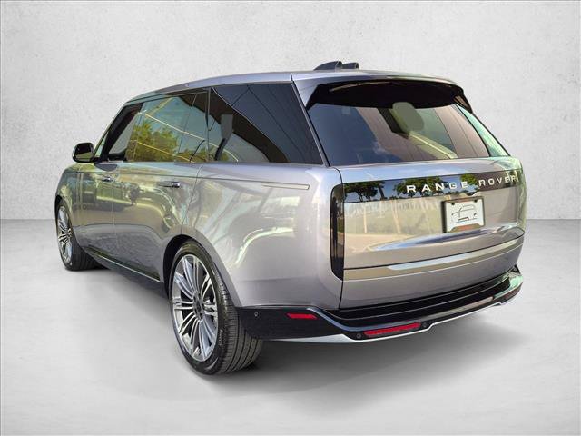 New 2026 Land Rover Range Rover Long Wheelbase SE AWD/4WD image 8