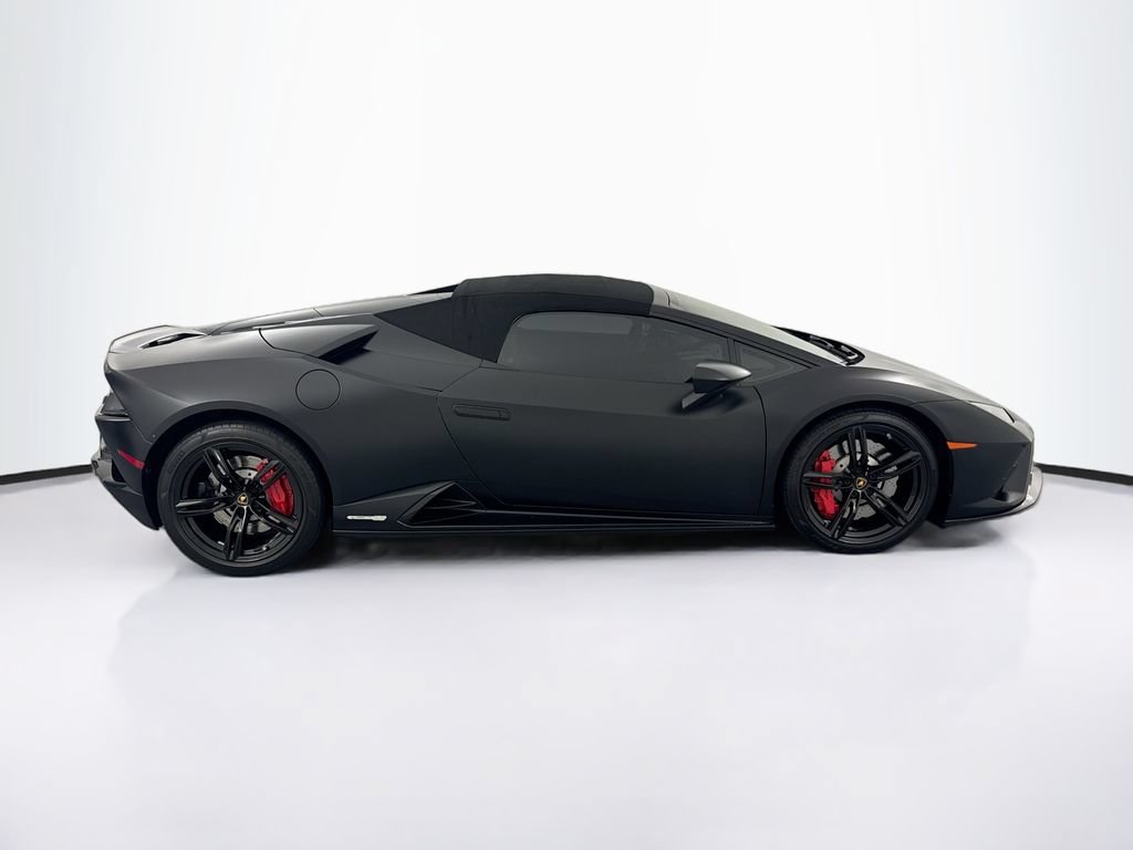 Used 2021 Lamborghini Huracan EVO RWD image 35