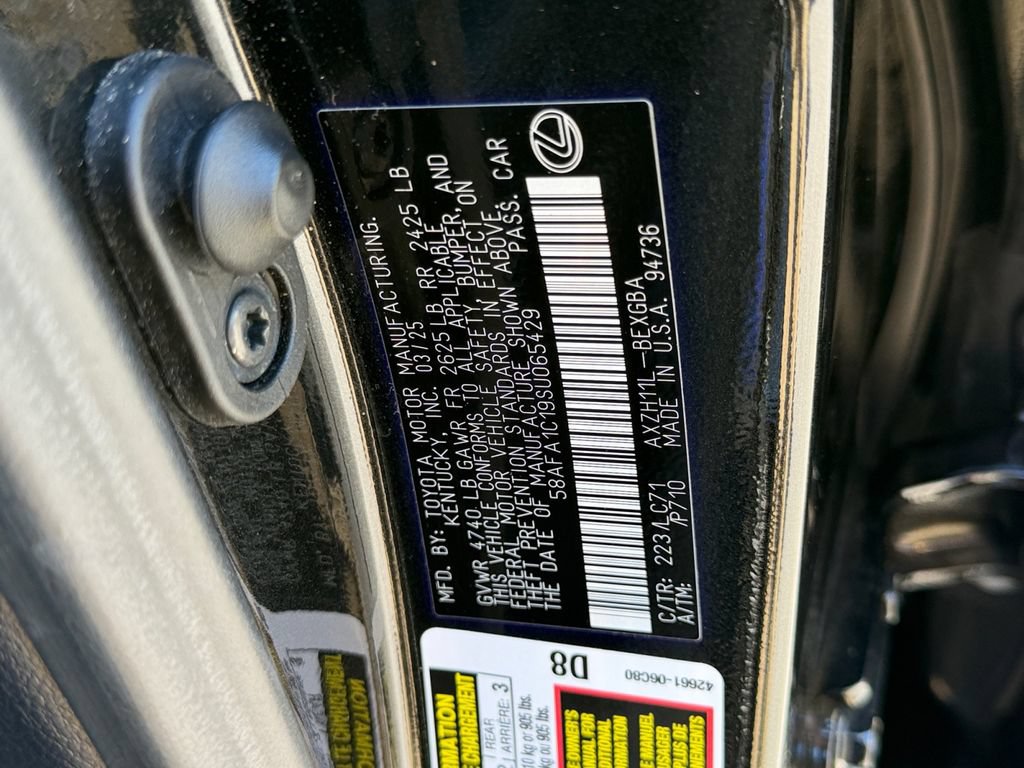 Certified 2025 Lexus ES 300h Ultra Luxury w/ Accessory Package (Z1) FWD image 27
