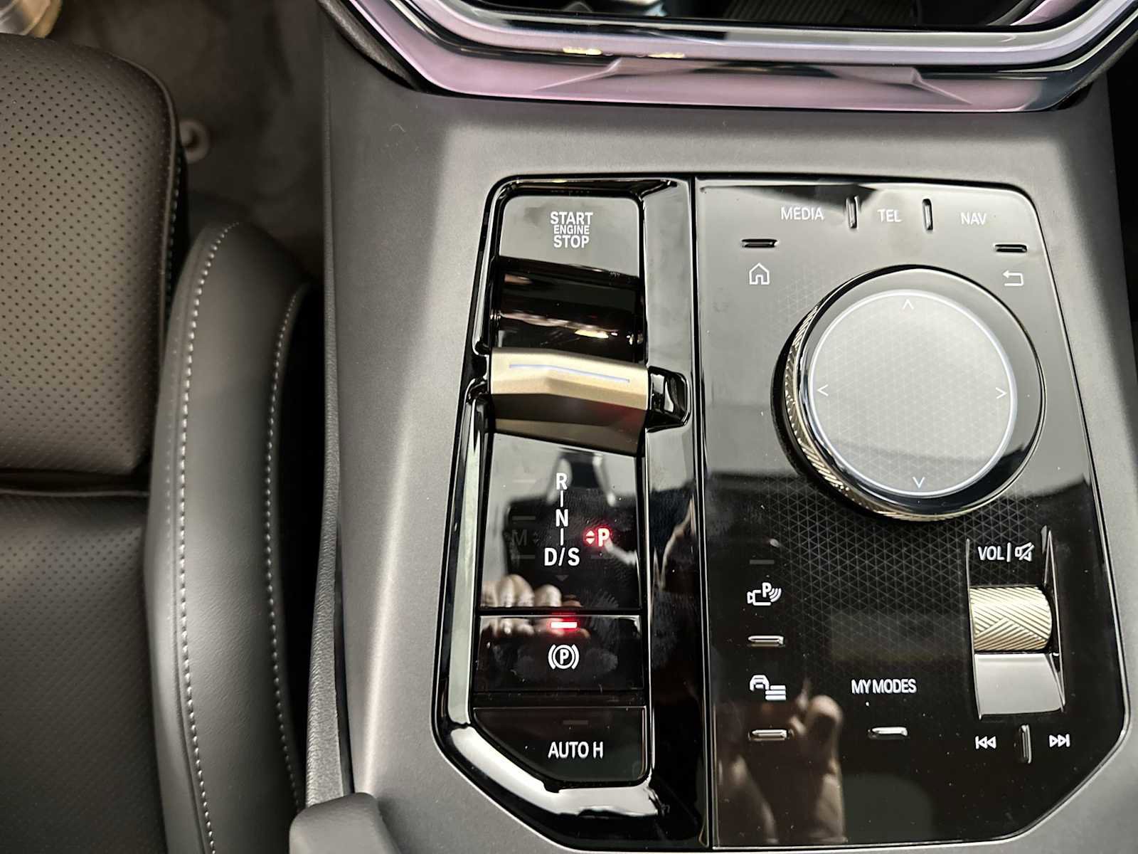 New 2025 BMW X3 xDrive30i w/ Premium Package image 16