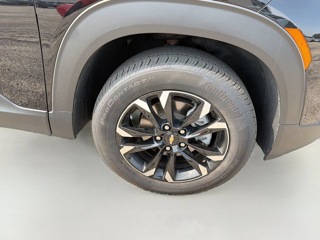 Used 2023 Chevrolet TrailBlazer LT w/ Convenience Package AWD/4WD image 11