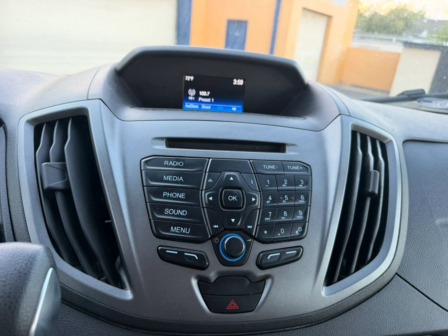Used 2017 Ford Transit 350 XL image 23