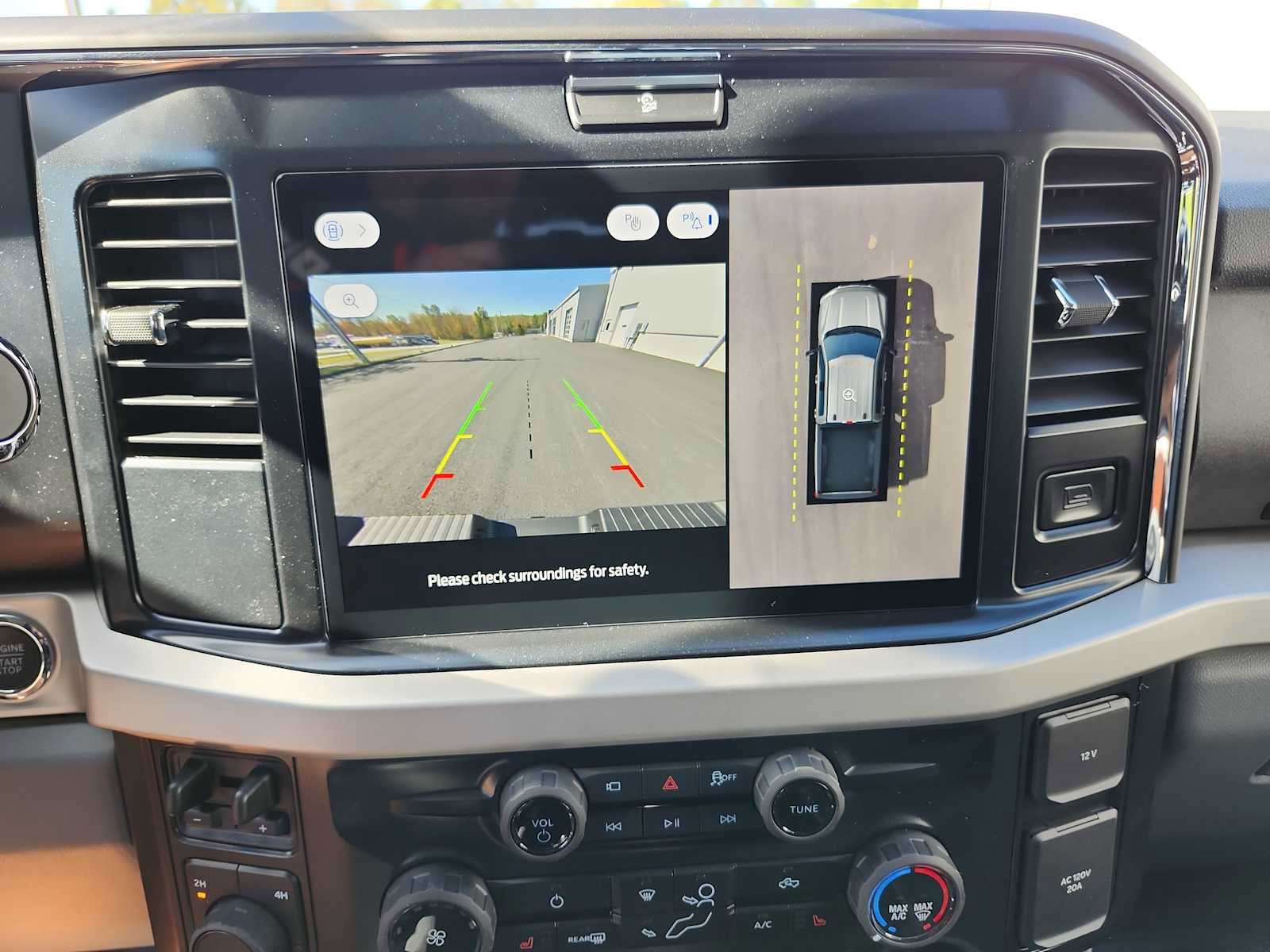 New 2026 Ford F250 XLT w/ XLT Premium Package image 14