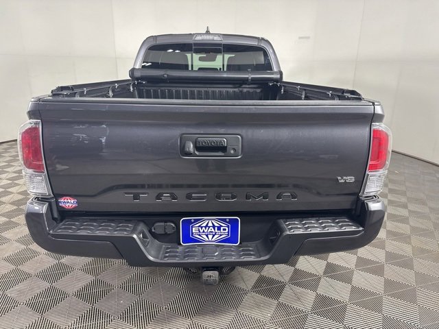 Used 2020 Toyota Tacoma w/ TRD Off-Road Package image 8