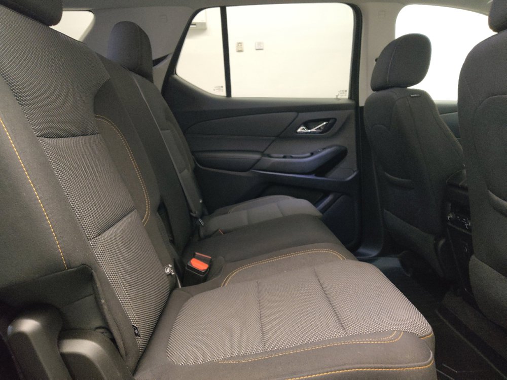 Used 2019 Chevrolet Traverse LS FWD image 19