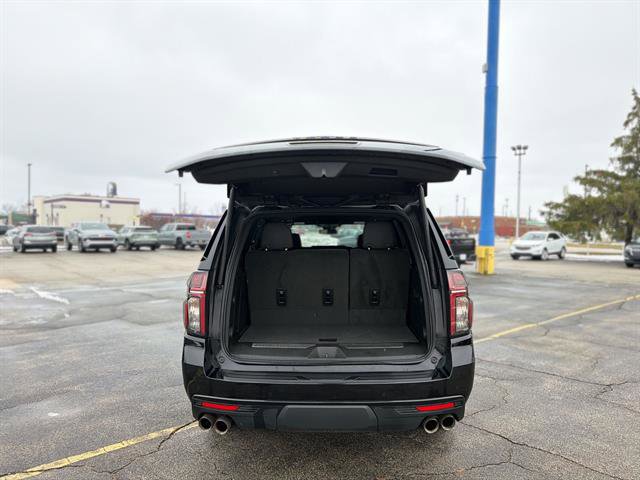Used 2023 Chevrolet Tahoe Z71 w/ Off-Road Capability Package image 18