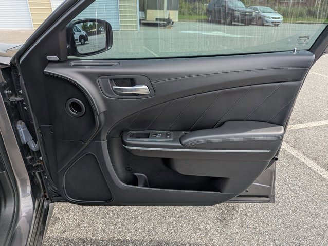 Used 2022 Dodge Charger Scat Pack RWD image 26