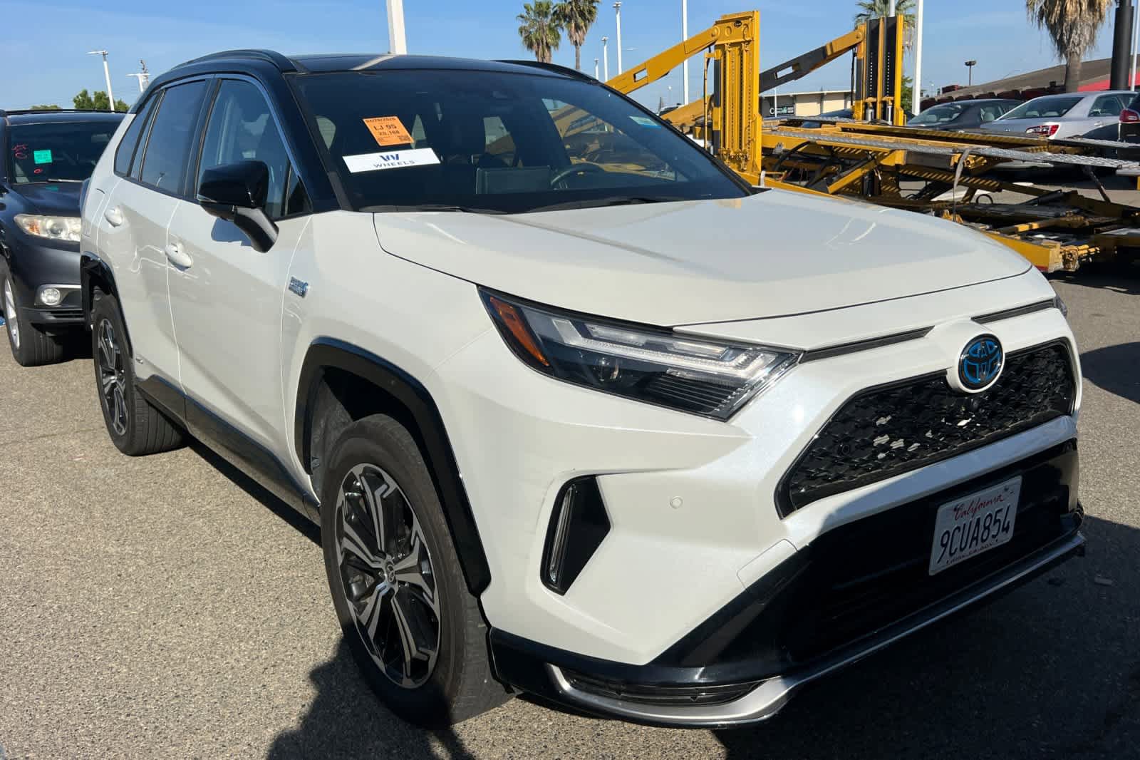 Used 2022 Toyota RAV4 XSE AWD/4WD image 3