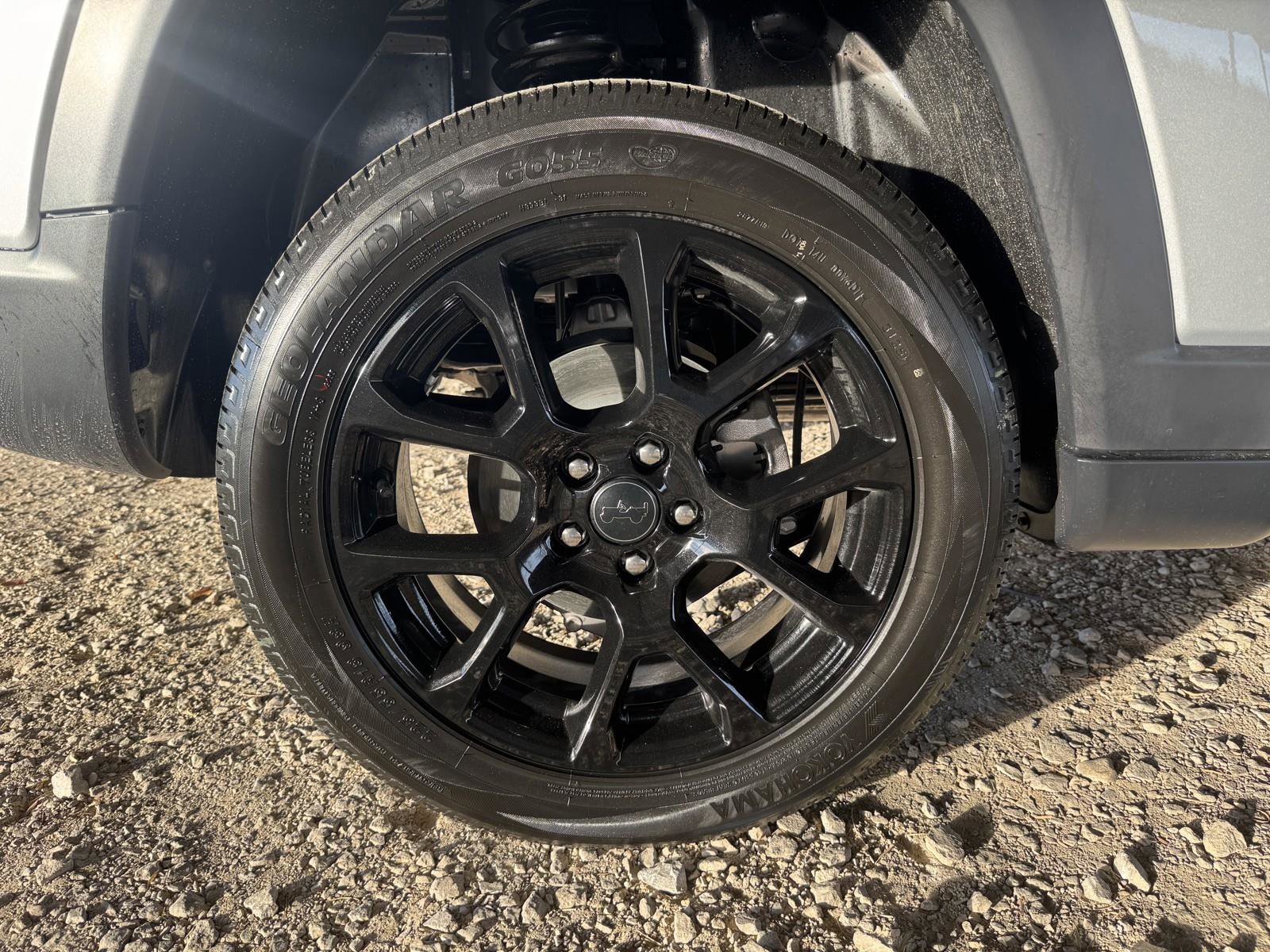 New 2026 Jeep Compass Latitude image 40