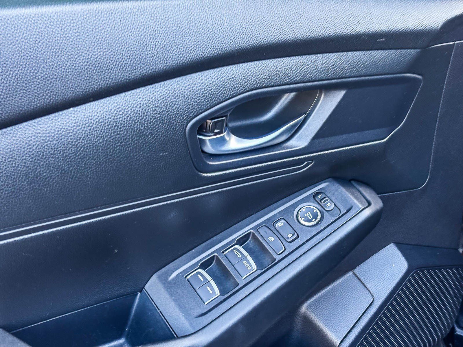Certified 2024 Honda Accord LX image 22