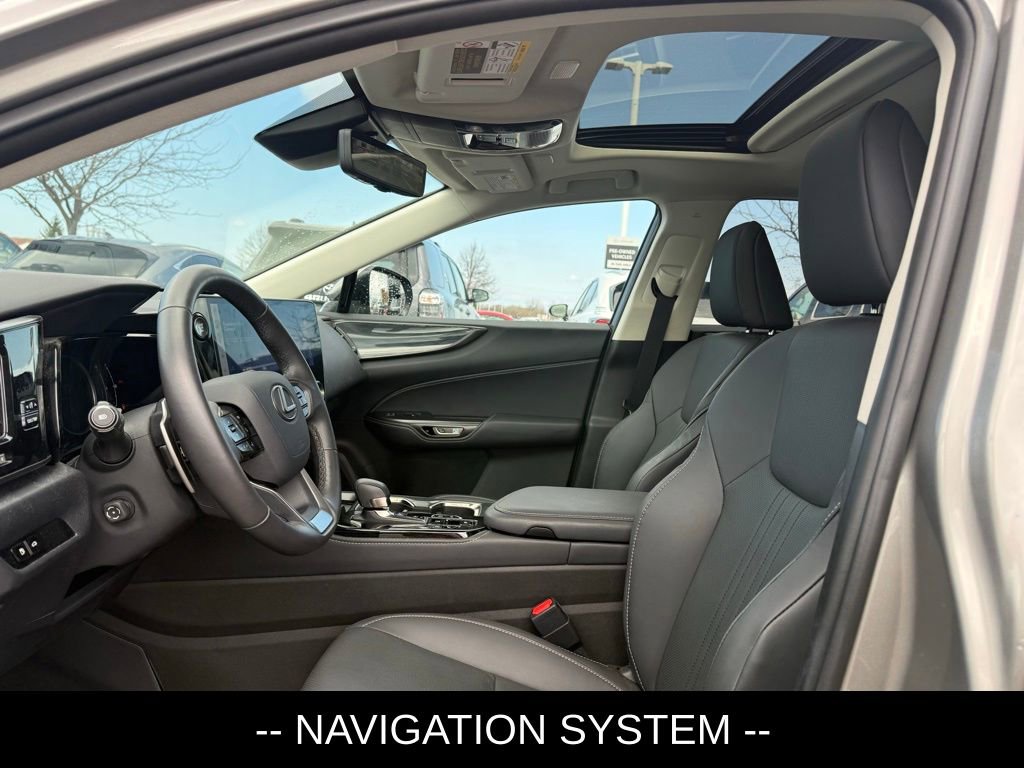 Used 2023 Lexus NX 350 AWD image 6