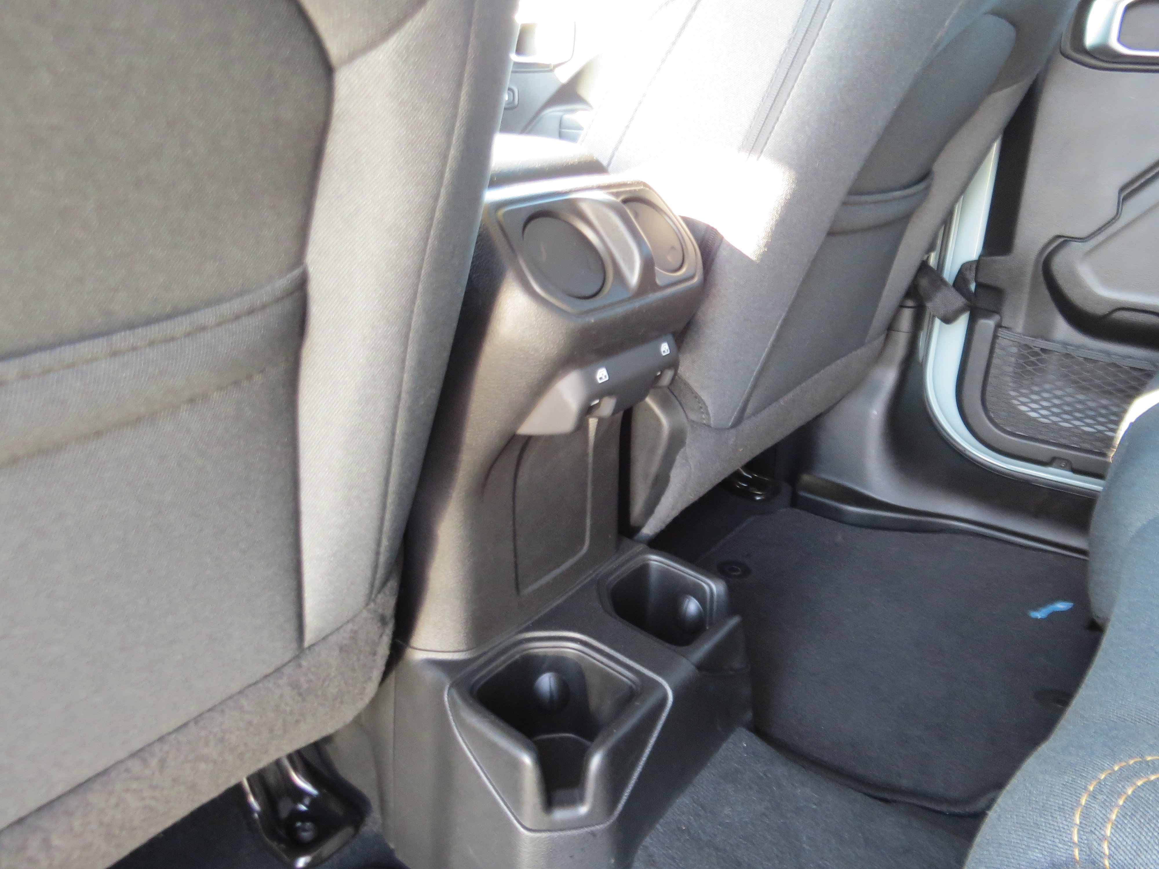 Used 2024 Jeep Wrangler Unlimited Sport AWD/4WD image 16