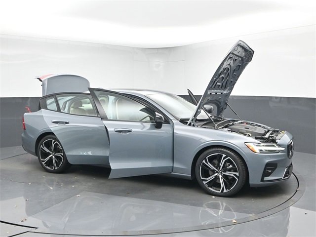 Used 2024 Volvo S60 B5 Ultimate image 52