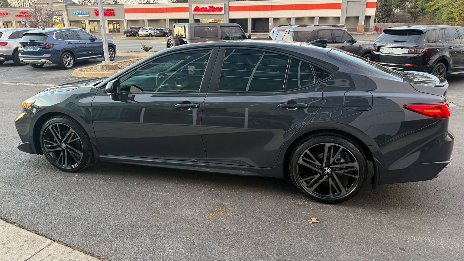 Used 2025 Toyota Camry XSE image 63