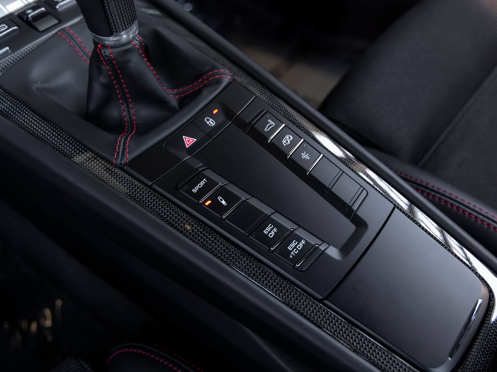 Certified 2018 Porsche 911 GT3 RWD image 41