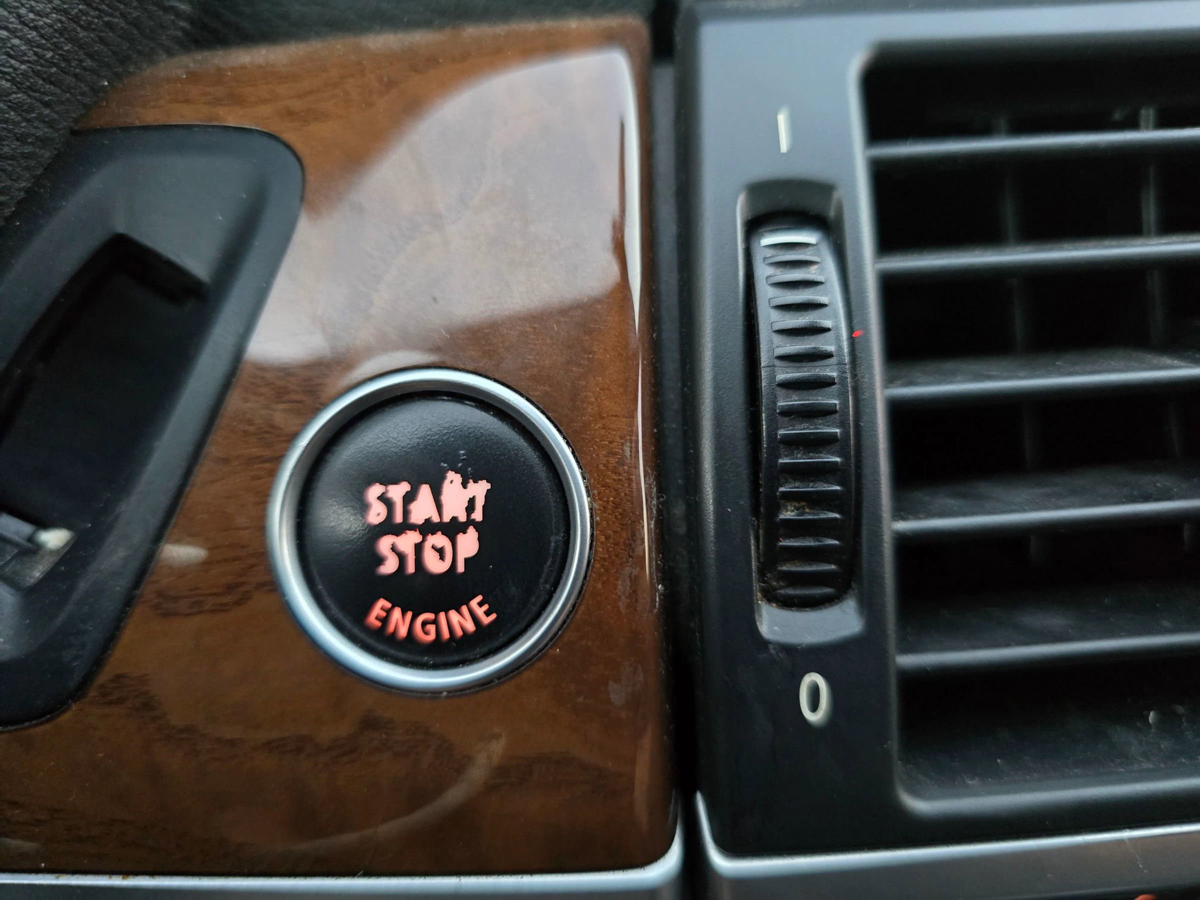 Used 2013 BMW X6 xDrive35i image 34