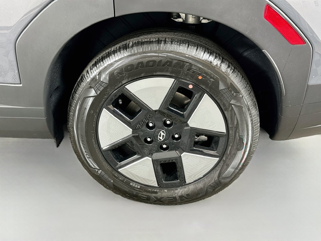 New 2027 Hyundai Santa Fe SEL FWD image 21