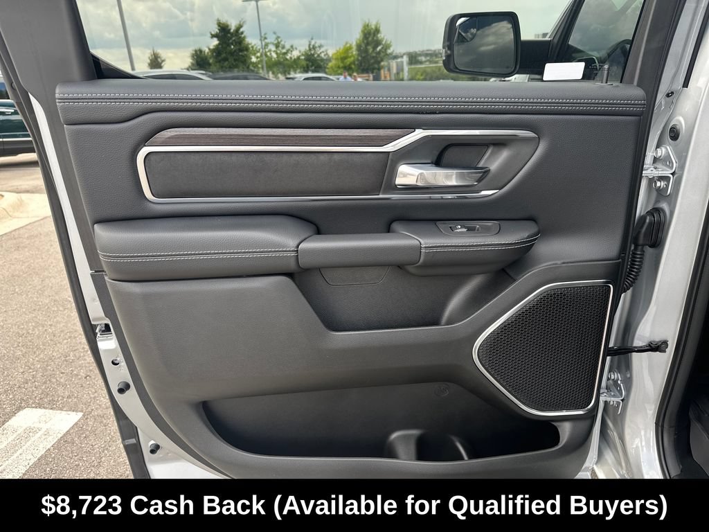 New 2026 RAM 1500 Laramie w/ Laramie Southwest Edition AWD/4WD image 34